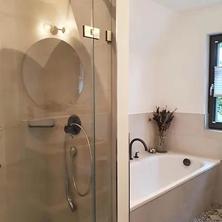 Haus Traumfaenger Iii زنغست